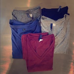 Set of 5 v-neck tshirts